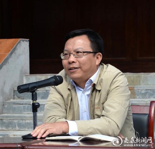 新化吴德华的最新职务