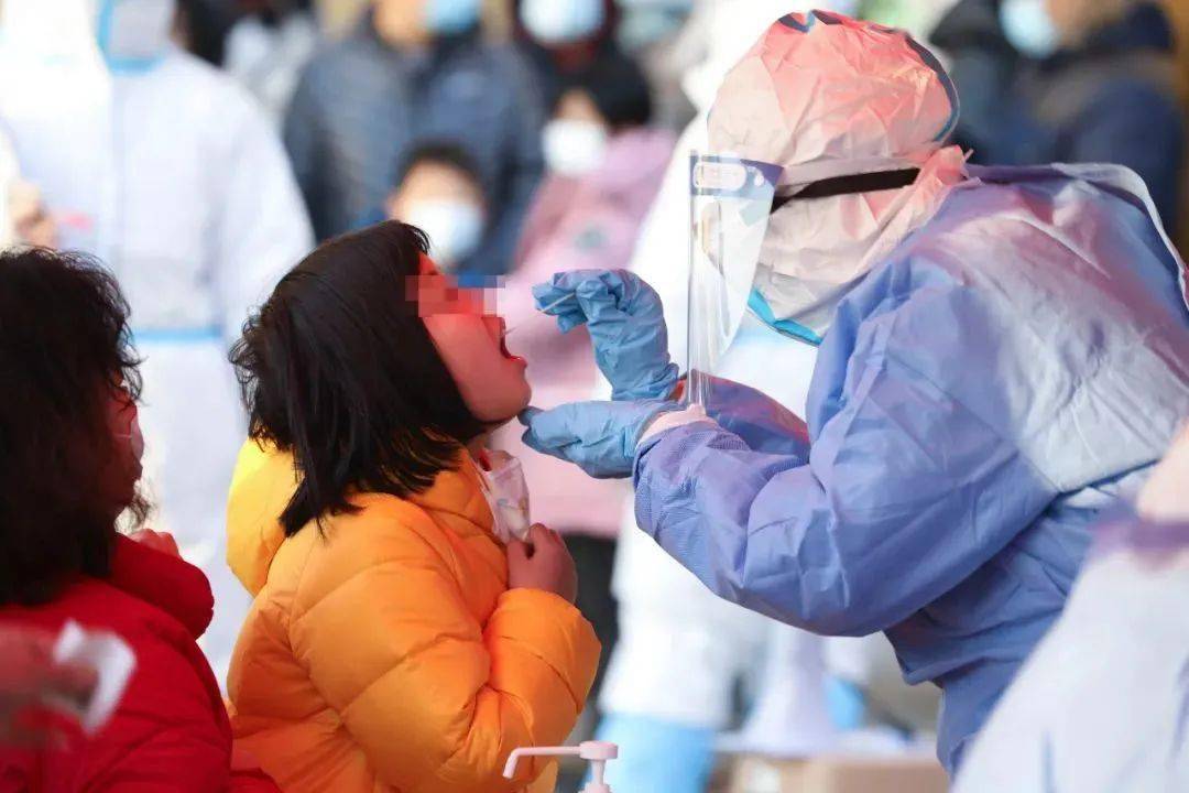 疫情最新年