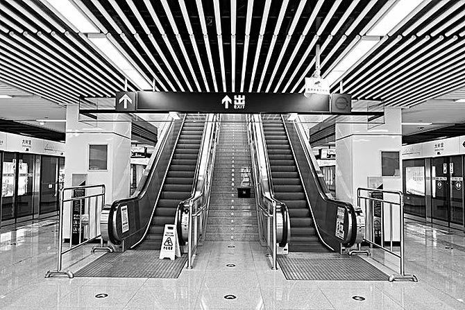 包头地铁科技重塑城市脉搏