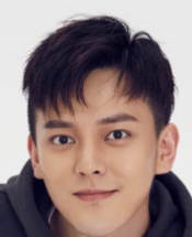 演员王子铭