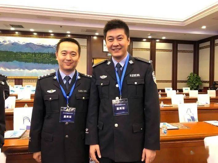 四平警事演员