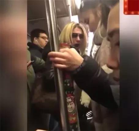 美国亚裔破浪前行的自信与荣耀最新动态