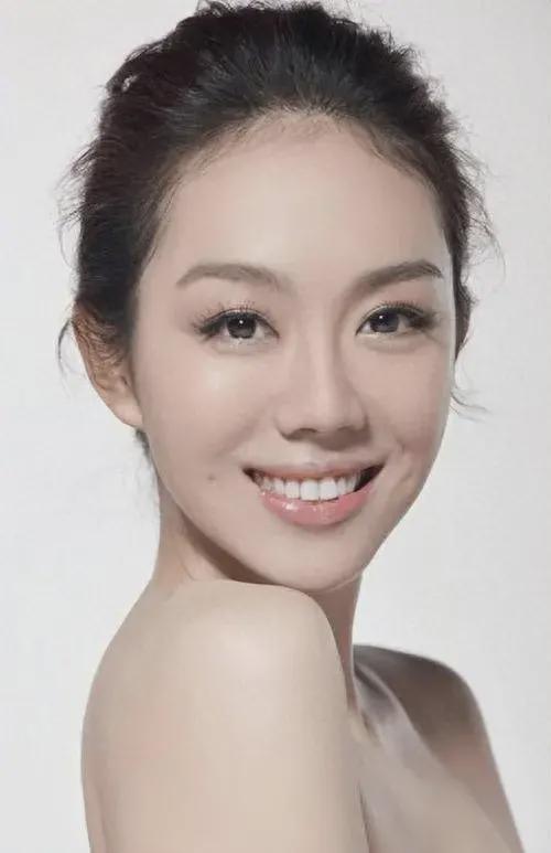 妩媚的演员