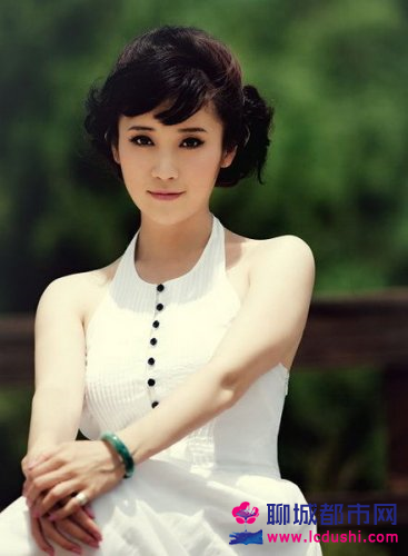 女演员张彤