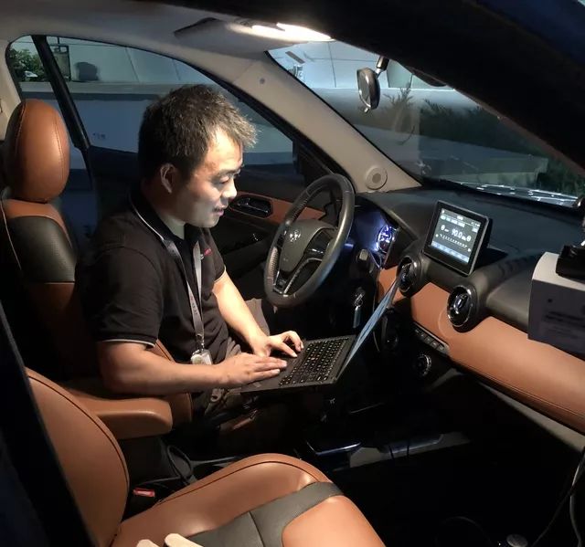 “2025年油价上涨动态”