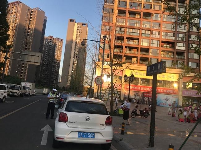 温江玺龙湾最新房价