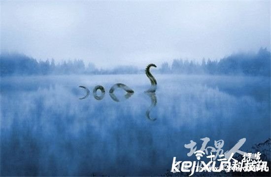 最新尼斯湖水怪照片