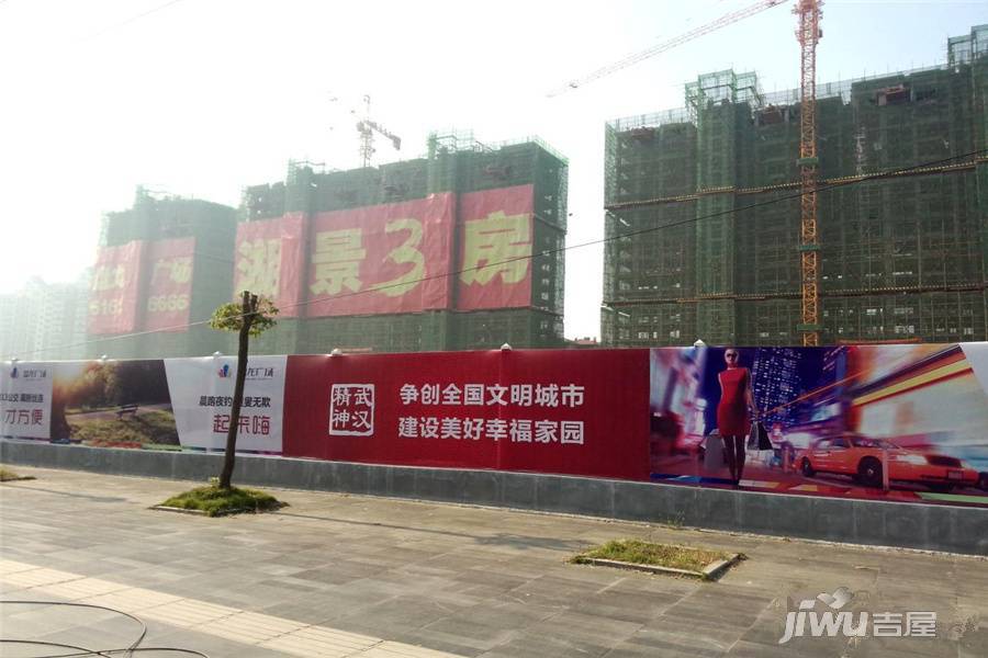 黄陂盘龙广场最新动态