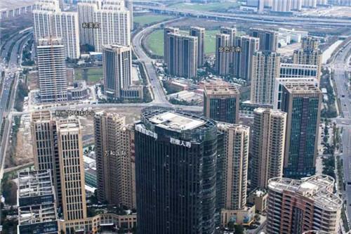 杭州钱江新城最新楼盘探索，小巷中的独特风情