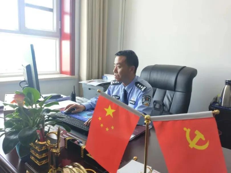 教育部长最新演讲，心灵与自然的探索之旅，追寻内心的宁静与愉悦
